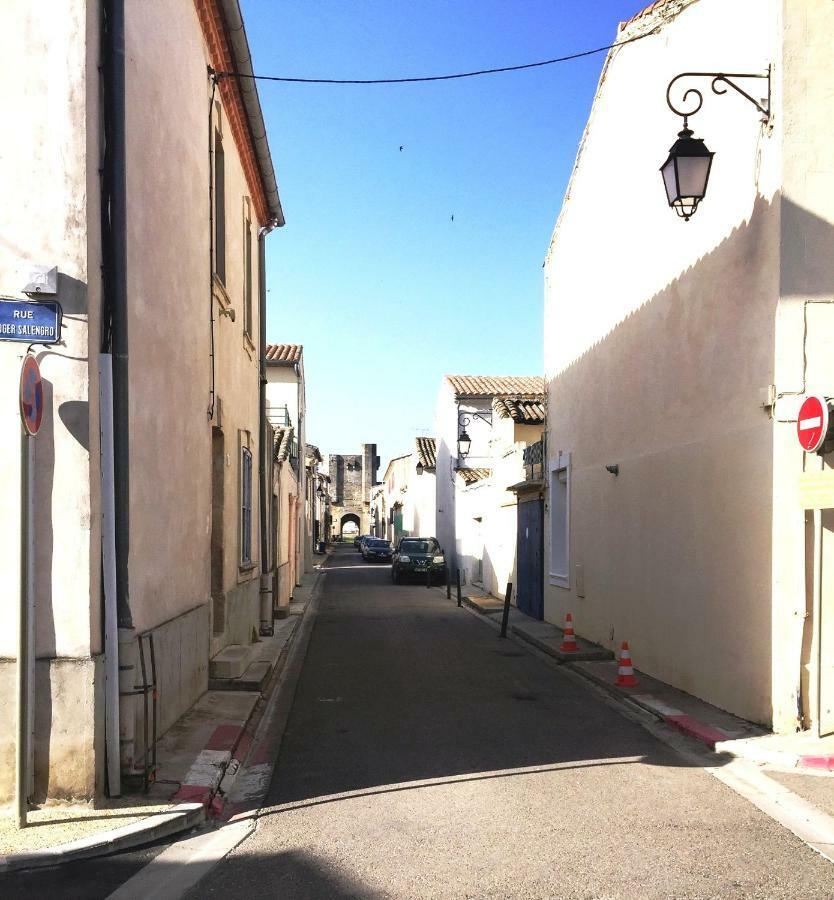 Appartamento Au Coeur Des Remparts Aigues-Mortes Esterno foto