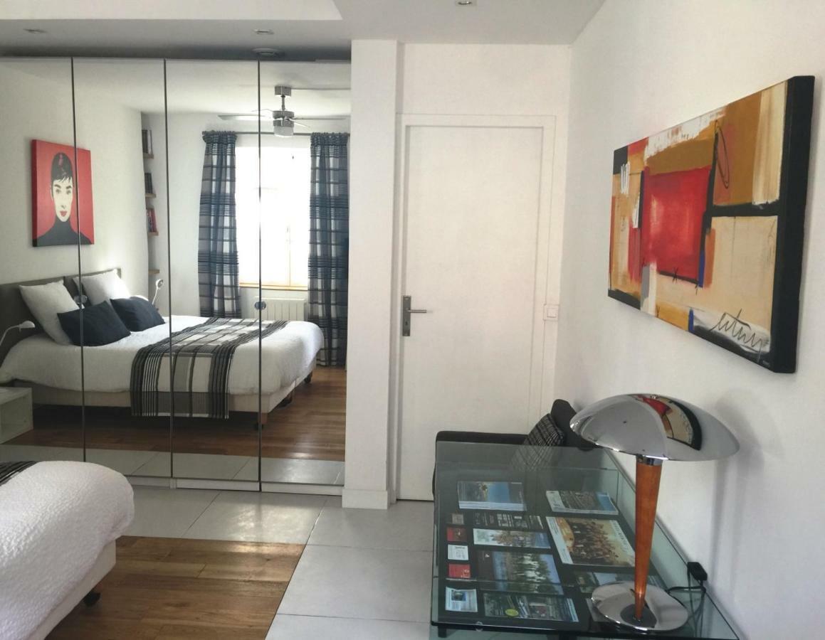 Appartamento Au Coeur Des Remparts Aigues-Mortes Esterno foto