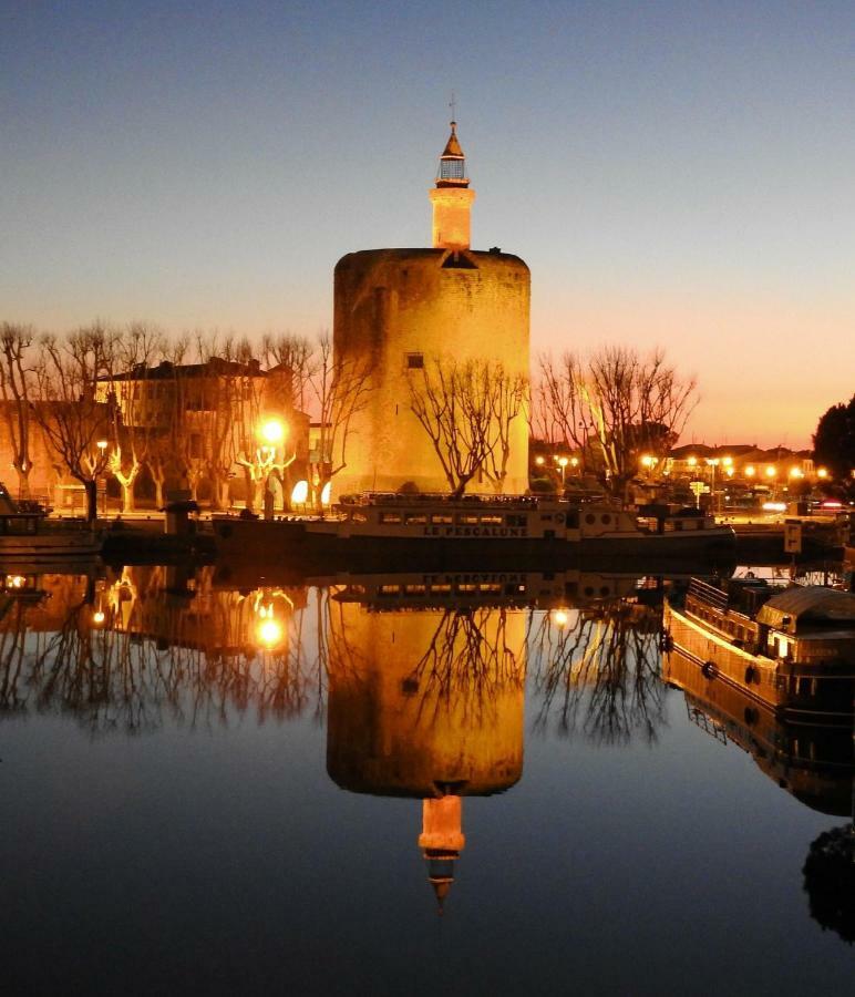 Appartamento Au Coeur Des Remparts Aigues-Mortes Esterno foto